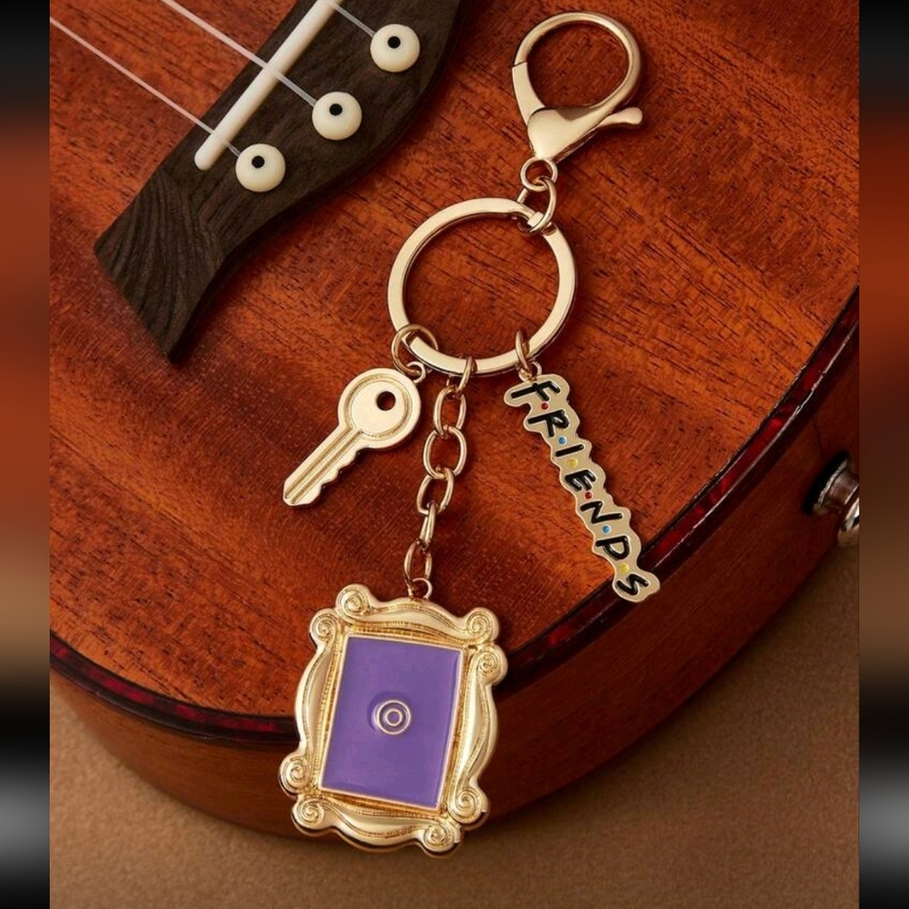 F•R•I•E•N•D•S Room Key Friends Bag Charm/ Keychain NEW
